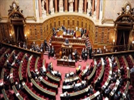 Francuska: Porez na bogatstvo 75 odsto Francuska: Porez na bogatstvo 75 odsto