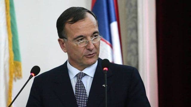 Fratini od danas savjetnik Vlade Srbije Fratini od danas savjetnik Vlade Srbije