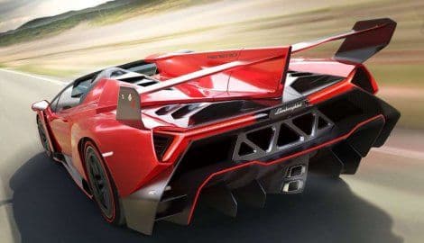 Lamborgini predstavio "veneno roudster" od 3.3 miliona eura Lamborgini predstavio "veneno roudster" od 3.3 miliona eura