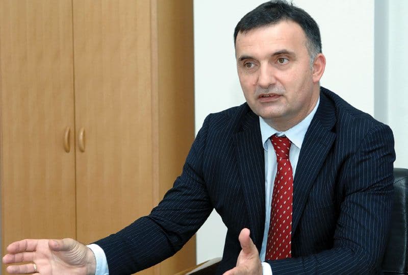 MILIĆ: Glasati izbornim pečatom, a ne hemijskom olovkom MILIĆ: Glasati izbornim pečatom, a ne hemijskom olovkom