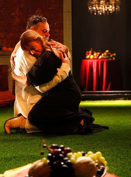 Spektakularno otvaranje nove sezone Gradskog pozorišta: Ovacije za „Filomenu Marturano“ Spektakularno otvaranje nove sezone Gradskog pozorišta: Ovacije za „Filomenu Marturano“