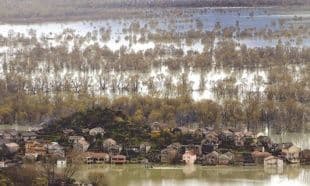 Kako spriječiti poplave na području oko Skadarskog jezera Kako spriječiti poplave na području oko Skadarskog jezera