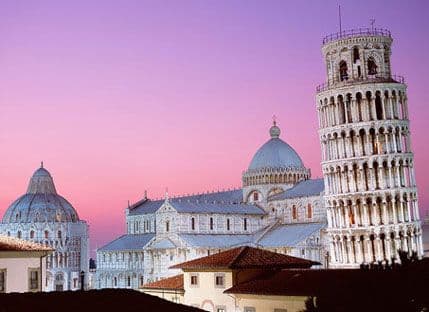 Krivi toranj u Pizi ispravljen za nekoliko centimetara Krivi toranj u Pizi ispravljen za nekoliko centimetara