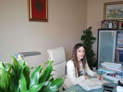 Potpisan ugovor o donaciji za opremanje dječjeg igrališta u Budvi Potpisan ugovor o donaciji za opremanje dječjeg igrališta u Budvi