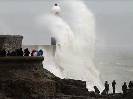 Konačan bilans: Osmoro poginulih u oluji “Sveti Juda” Konačan bilans: Osmoro poginulih u oluji “Sveti Juda”
