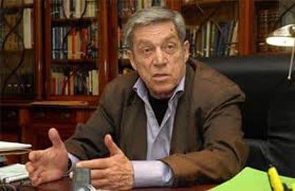 Preminuo advokat Srđa Popović Preminuo advokat Srđa Popović