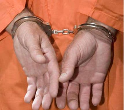 Rim: Uhapšeno 17 pripadnika mafije Rim: Uhapšeno 17 pripadnika mafije