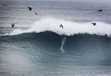 FOTO: Surf na najvećem talasu na svijetu FOTO: Surf na najvećem talasu na svijetu