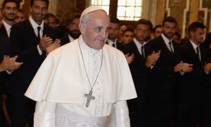 Panorama: Amerikanci špijunirali i papu! Panorama: Amerikanci špijunirali i papu!