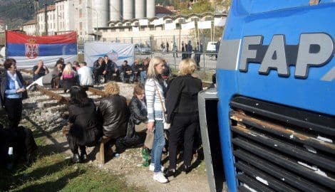 Obustavljena blokada pruge Beograd - Bar Obustavljena blokada pruge Beograd - Bar