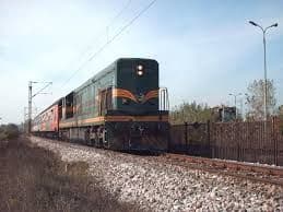 Indija: Od udara voza poginulo 8 osoba Indija: Od udara voza poginulo 8 osoba