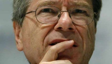 Džefri Saks ponudio Vučiću svoje znanje i iskustvo Džefri Saks ponudio Vučiću svoje znanje i iskustvo