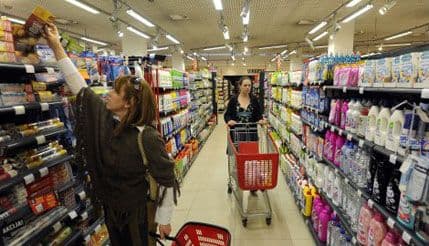 Kupovna moć Crnogoraca triput niža od evropskog prosjeka Kupovna moć Crnogoraca triput niža od evropskog prosjeka