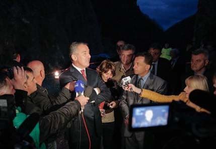 ĐUKANOVIĆ: Nove investicije nagovještavaju tri bolje godine ĐUKANOVIĆ: Nove investicije nagovještavaju tri bolje godine