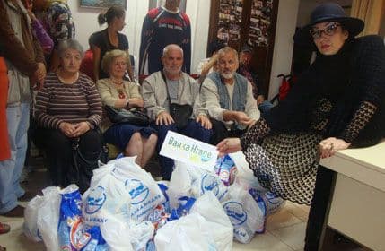 Banka hrane donirala pakete Udruženju paraplegičara Banka hrane donirala pakete Udruženju paraplegičara