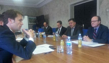 Neophodna pomoć u jačanju organa za sprovođenje zakona Neophodna pomoć u jačanju organa za sprovođenje zakona