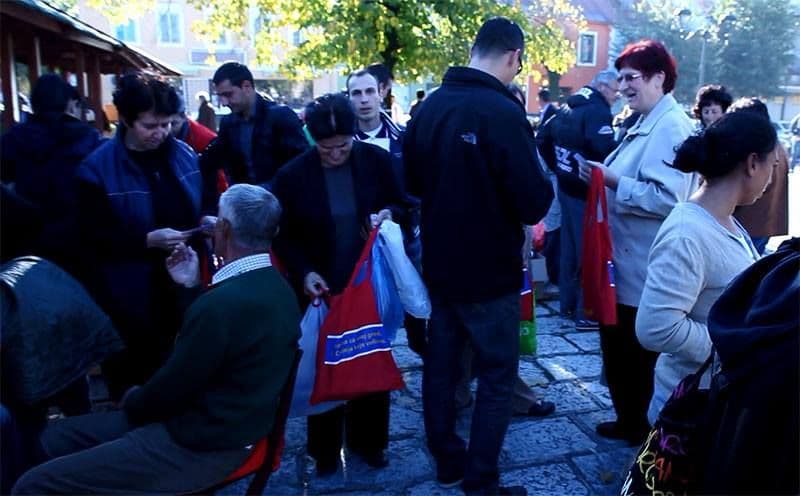 DPS Cetinje: Kandidati za odbornike razgovarali sa građanima DPS Cetinje: Kandidati za odbornike razgovarali sa građanima