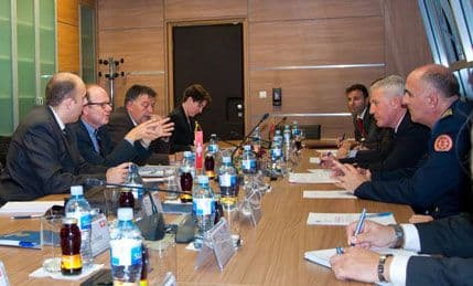 Saradnja crnogorske i švajcarske policije efikasna i kvalitetna Saradnja crnogorske i švajcarske policije efikasna i kvalitetna