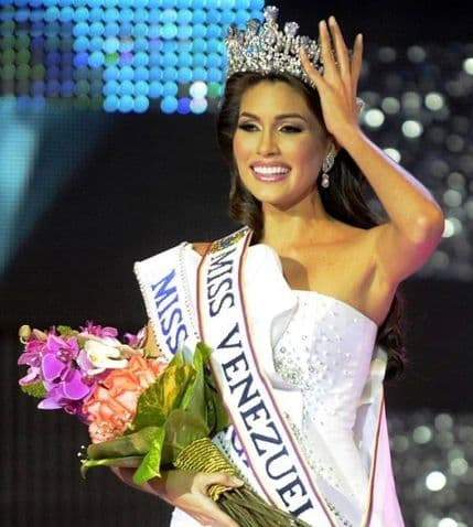 FOTO: Venecuelanka Gabrijela Isler Mis Univerzuma FOTO: Venecuelanka Gabrijela Isler Mis Univerzuma