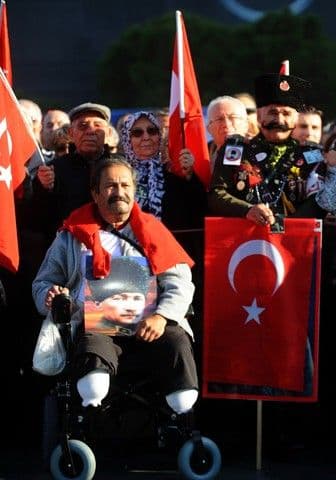 Turska se danas sjeća Ataturka Turska se danas sjeća Ataturka