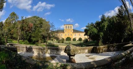 VIDEO: Prodaje se vila koja je inspirisala Karla Kolodija da napiše "Pinokija" VIDEO: Prodaje se vila koja je inspirisala Karla Kolodija da napiše "Pinokija"