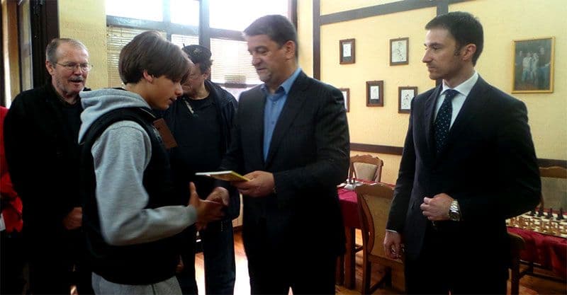 Održan brzopotezni šahovski turnir „13. novembar“ Održan brzopotezni šahovski turnir „13. novembar“