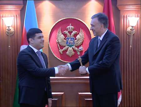 VIDEO: Vujanoviću uručena međunarodna nagrada VIDEO: Vujanoviću uručena međunarodna nagrada