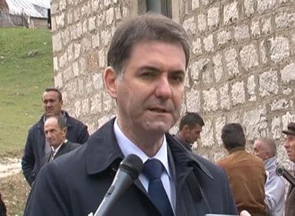 IVANOVIĆ: Opština da nađe način i zadrži mlade u Plužinama IVANOVIĆ: Opština da nađe način i zadrži mlade u Plužinama