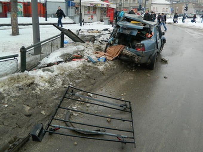 MONSTAT: Od jula do oktobra 20 poginulih u nezgodama MONSTAT: Od jula do oktobra 20 poginulih u nezgodama