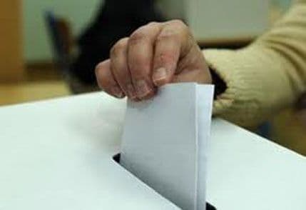 Ukupna izlaznost: Cetinje 70,4 %, Mojkovac 83 %, Petnjica 51 % Ukupna izlaznost: Cetinje 70,4 %, Mojkovac 83 %, Petnjica 51 %