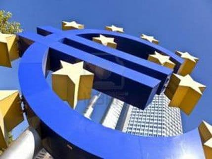 Eurozona i dalje u recesiji Eurozona i dalje u recesiji