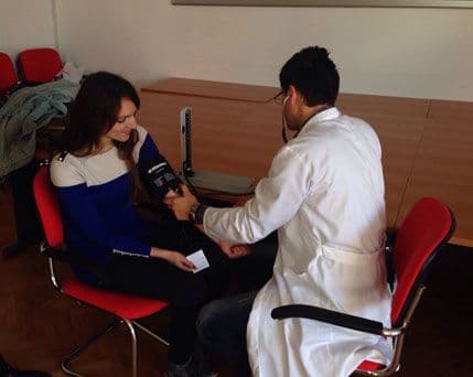 Studenti davali korisne savjete u vezi sa ishranom i zdravim ponašanjem Studenti davali korisne savjete u vezi sa ishranom i zdravim ponašanjem