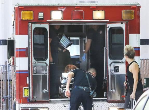 Rita Ora hitno prebačena u bolnicu Rita Ora hitno prebačena u bolnicu