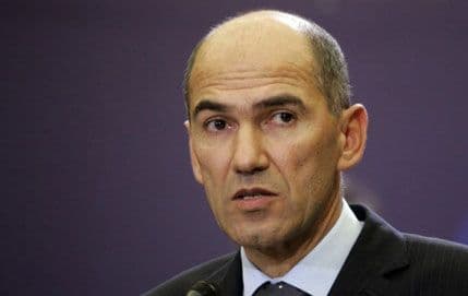 Janša za zaduživanje od ESM-a i Evropske centralne banke Janša za zaduživanje od ESM-a i Evropske centralne banke