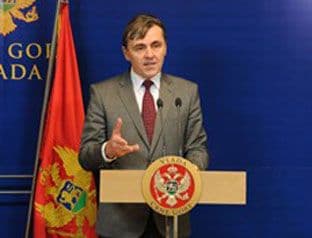 ŽUGIĆ: Krizni porez ostaje i naredne godine, ukida se taksa za brojila ŽUGIĆ: Krizni porez ostaje i naredne godine, ukida se taksa za brojila