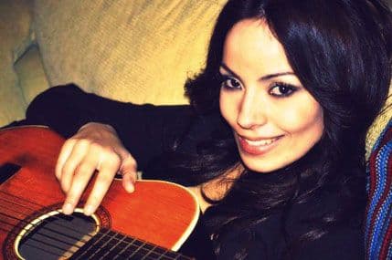 ŽIŽIĆ: Skaj Vikler potpisuje moju novu kompoziciju, zadovoljstvo je sarađivati sa njim ŽIŽIĆ: Skaj Vikler potpisuje moju novu kompoziciju, zadovoljstvo je sarađivati sa njim