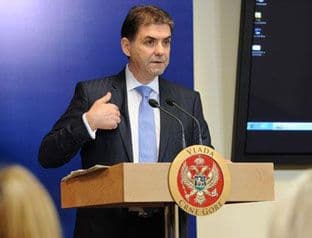 IVANOVIĆ: Povećana proizvodnja mlijeka, za premije dodatnih 450.000 eura(VIDEO) IVANOVIĆ: Povećana proizvodnja mlijeka, za premije dodatnih 450.000 eura(VIDEO)