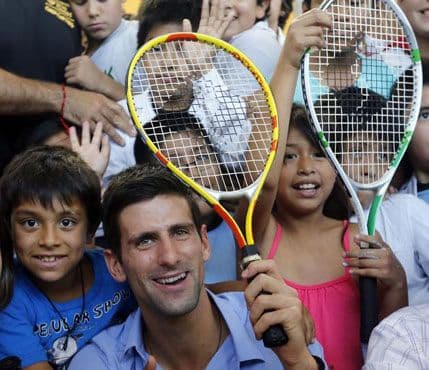 VIDEO: Đoković liječio Monaka, igrao sa Rafom, imitirao Šarapovu VIDEO: Đoković liječio Monaka, igrao sa Rafom, imitirao Šarapovu