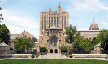 Drama na Jejlu: Univerzitet zatvoren zbog naoružanog muškarca Drama na Jejlu: Univerzitet zatvoren zbog naoružanog muškarca