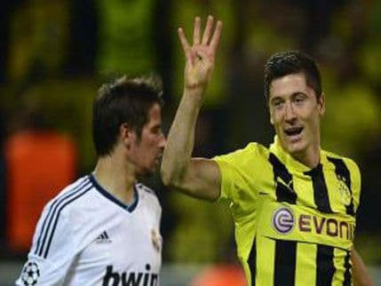 Levandovski već potpisao za Bajern? Levandovski već potpisao za Bajern?