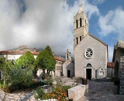 Inspektor Uprave donio rješenje da SPC obustavi radove u Manastiru Reževići Inspektor Uprave donio rješenje da SPC obustavi radove u Manastiru Reževići