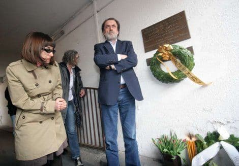 Atentat na Draškovića: Montgomeri i Simatović svjedoci odbrane Atentat na Draškovića: Montgomeri i Simatović svjedoci odbrane