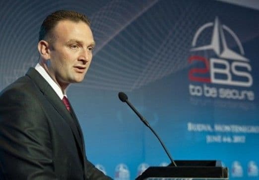 Kentera: Ambasada da se izvini Kentera: Ambasada da se izvini