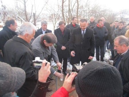 VIDEO: Voda za 300 domaćinstava bjelopoljskog sela Gubavač VIDEO: Voda za 300 domaćinstava bjelopoljskog sela Gubavač