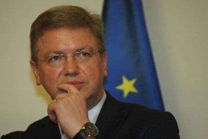 File traži da se Albaniji dodjeli status kandidata File traži da se Albaniji dodjeli status kandidata