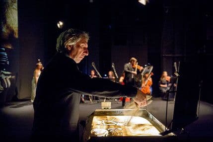 Spektakl u CNP-u: Performans u pijesku uz Vivaldija Spektakl u CNP-u: Performans u pijesku uz Vivaldija