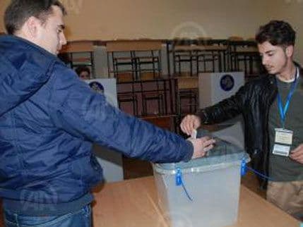 Prve nepravilnosti na izborima na Kosovu Prve nepravilnosti na izborima na Kosovu