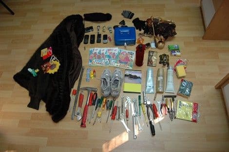 Uhapšen Podgoričanin zbog sumnje da je počinio 19 krađa Uhapšen Podgoričanin zbog sumnje da je počinio 19 krađa