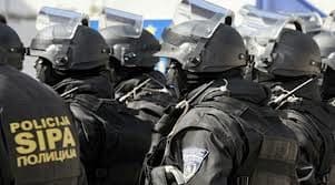 BiH: Uhapšeni bivši policajci zbog ratnih zločina BiH: Uhapšeni bivši policajci zbog ratnih zločina