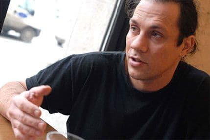 DEŽULOVIĆ: Pismo gledateljima serije “Ravna gora” ili - četnici na splitskoj rivi DEŽULOVIĆ: Pismo gledateljima serije “Ravna gora” ili - četnici na splitskoj rivi